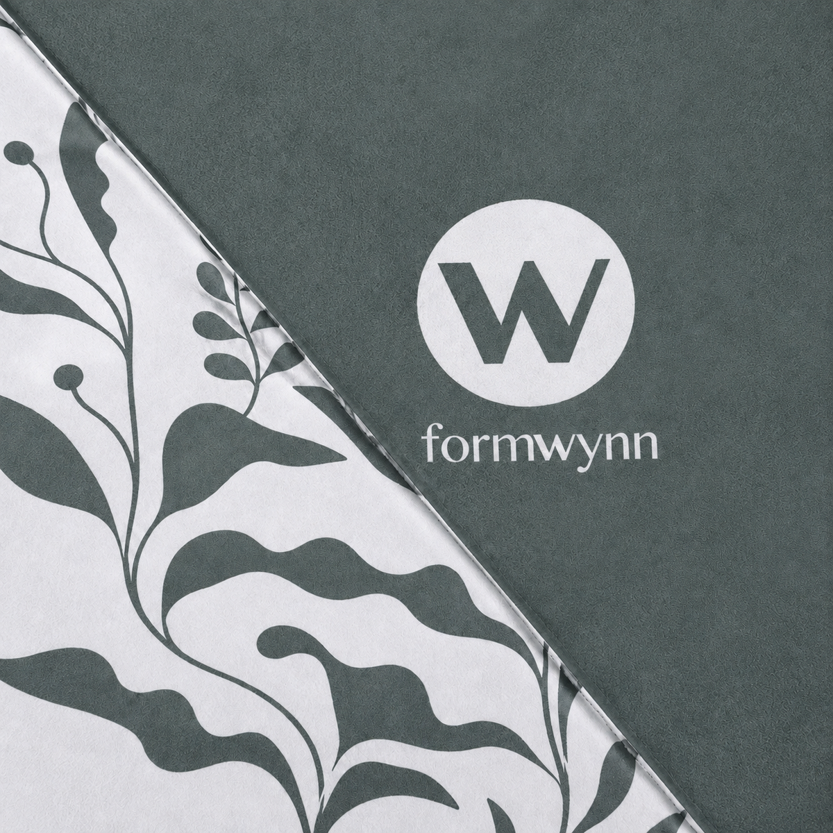 Formwynn Training Towel — Forest Green